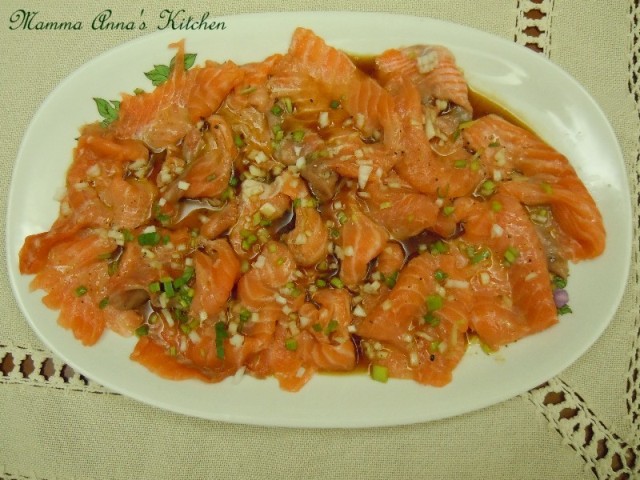 salmone marinato in salsa di soia